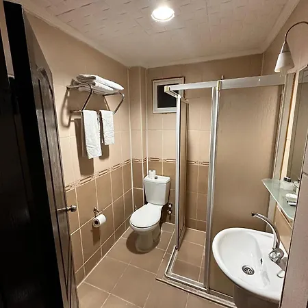Minabir Otel 2*