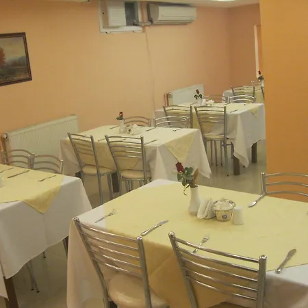 Otel Minabir